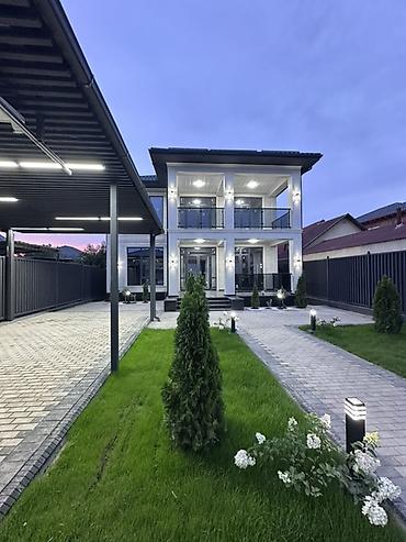 Үйлөрдү сатуу: 6 бөлмө жана андан көп, 380 м², 4 соток, Бишкек — 7