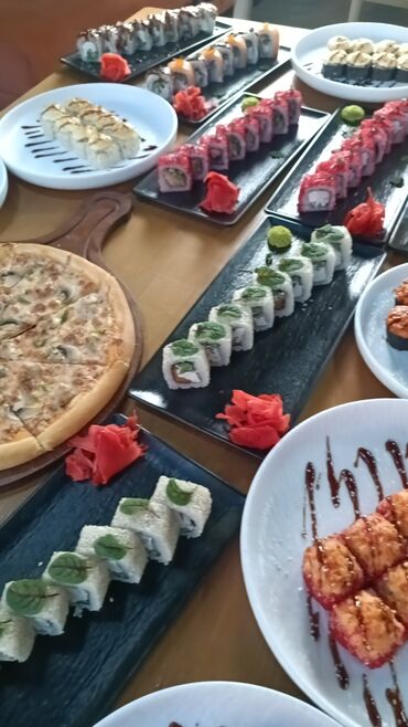 работа на доставка: Требуется Повар : Пиццамейкер, Японская кухня, 3-5 лет опыта