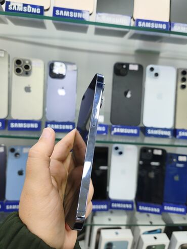 Apple iPhone: IPhone 13 Pro, 256 GB, Sierra Blue, Face ID — 7