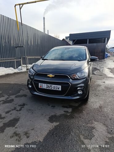 Chevrolet: Chevrolet Spark: 2017 г., 1 л, Вариатор, Бензин