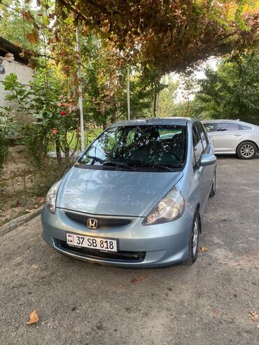 хонда степ 4вд: Honda Jazz: 2006 г., 1.4 л, Вариатор, Бензин, Хетчбек