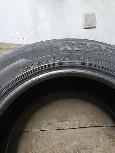 Шины: Шины 205 / 60 / R 15, Всесезонная, Б/у, 1 шт, Легковые, Roadstone — 2