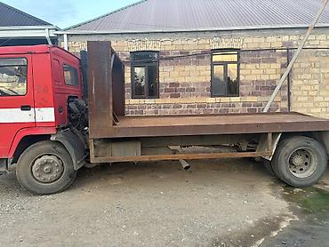 gen: Volvo FL7 yük maşını – bortlu platforma - Model: Volvo FL7 - Kuzov — 7