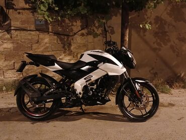 бампер на гольф 3: Bajaj - 160, 160 sm3, 62000 km