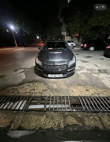 Chevrolet: Chevrolet Cruze: 1.4 l | 2015 il 75000 km Sedan — 10