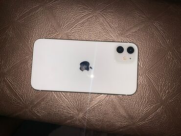 apple 4s 16: IPhone 11, Б/у, 64 ГБ, Белый, Защитное стекло, Чехол, 100 %