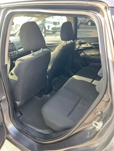 Honda: Honda Fit: 2024 г., 1.5 л, Вариатор, Бензин, Универсал — 10