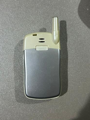 krosnu anten: Panasonic klassik mobil telefon - Rəng: açıq çəhrayı/bənövşəyi ön — 2