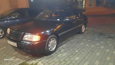 masin stoplari: Mercedes-Benz 230: 2.3 l | 1997 il Sedan