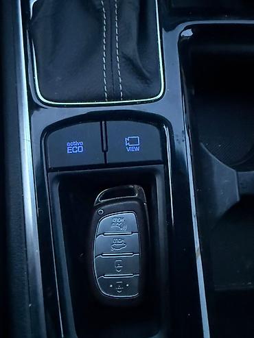 Hyundai: Hyundai Sonata: 2019 г., 2 л, Автомат, Газ, Седан — 8