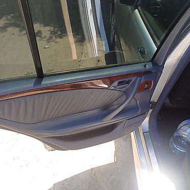 Mercedes-Benz: Mercedes-Benz E-Class: 2003 г., 2.4 л, Типтроник, Газ, Универсал — 4