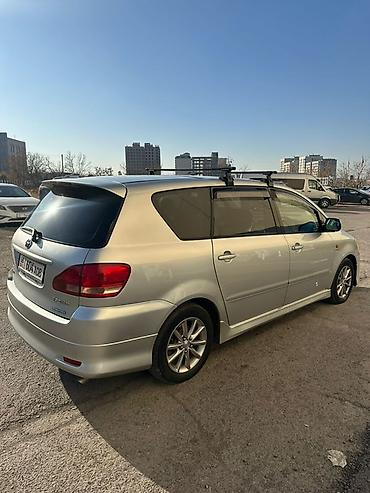 Toyota: Toyota Ipsum: 2003 г., 2.4 л, Автомат, Газ, Минивэн — 4