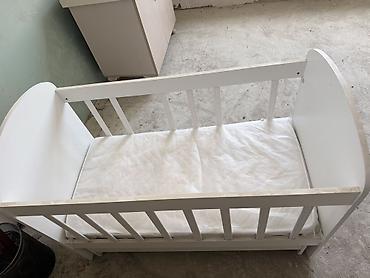 ali bebe mobilya: Uşaq beşiyi və tumbi (komplekt) - Rəng: ağ (tumbi üzərində bej — 1