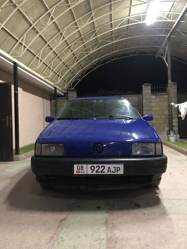 вмб 3: Volkswagen Passat: 1991 г., 1.8 л, Механика, Бензин, Универсал