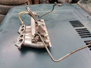 Auto delovi: Usisna grana sa diznama Lada 21214 Niva br.2. Polovno, očuvano — 6