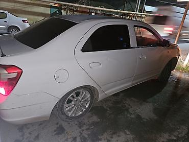 Digər avtomobillər: Salam təcili satılır taksidə sürülməyib qaz balon sənəddə qeyd olunub — 12