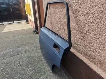 Auto delovi: Vrata zadnja leva Lada 2107 Riva,2105 u plavoj boji ZL2 . Vrata su — 6
