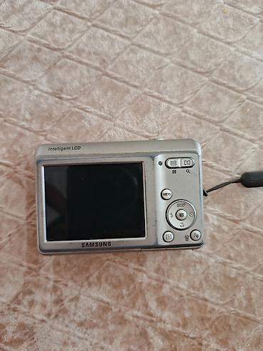 samsung 2011: Uzun müddətdir bizdədir istifadə edilmir deyə satılır . Batareykaları — 1