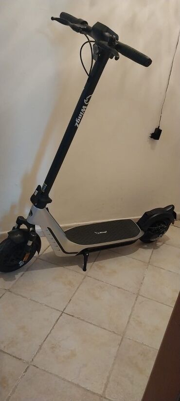 гироскутеры 10 дюймов: Winz elektrik skuteri Xüsusiyyətlər: - Güclü ön amortizator sistemi