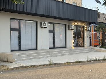 Boşqablar: Obyekt Statiska binasinin tam yaninda yerleşir. İcereye verilen obyekt
