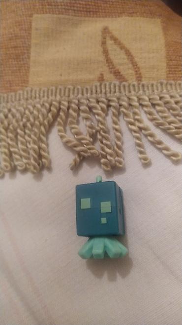 Oyuncaq fiqurlar: Minecraft temalı kiçik fiqur – Squid/inkfish stilində - Material — 1