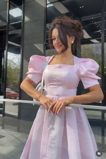 вечерние платья нежно розового цвета: Вечернее платье, Короткая модель, Без рукавов, S (EU 36), M (EU 38)