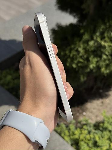 iphone cs max: IPhone 14, Б/у, 256 ГБ, Белый, Зарядное устройство, Защитное стекло, Чехол, 77 % — 2