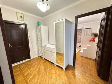 Uzunmüddətli kirayə mənzillər: Xaqlar Dostlugu metrosunun yanında 3 otaqlı mənzil KİRAYƏ verilir — 9