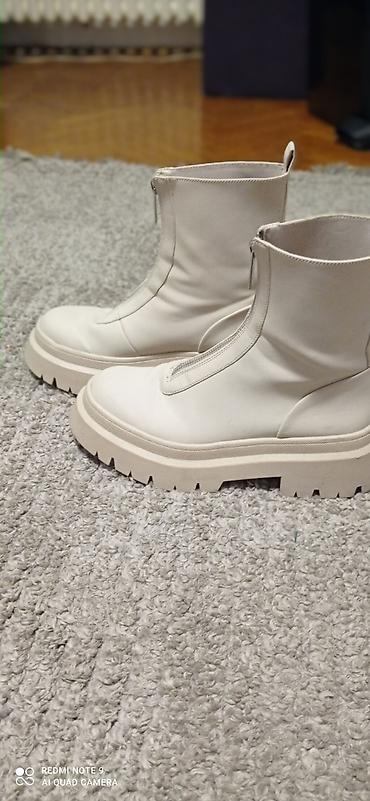 Gležnjače: Ženske čizme sa debljim đonom – krem/bela boja - Model: gležnjače sa — 3