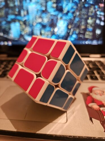 oyuncaq barbilər: Rubik kubik
3×3 ferqli quruluşlu