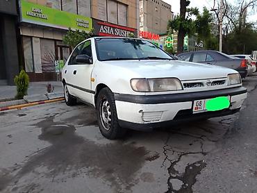 сания: Nissan Sunny: 1991 г., 1.6 л, Механика, Бензин, Седан — 1