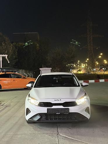 jac k7: Kia K3: 2021 г., 1.6 л, Вариатор, Бензин, Седан — 7