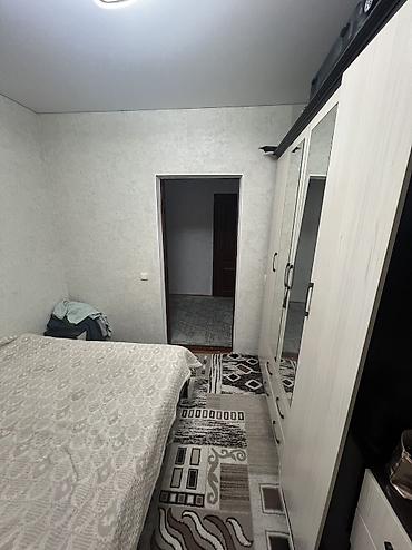 Продажа коттеджей и домов: Продается частный дом с участком 4 соток Район пишпек, главная улица — 2