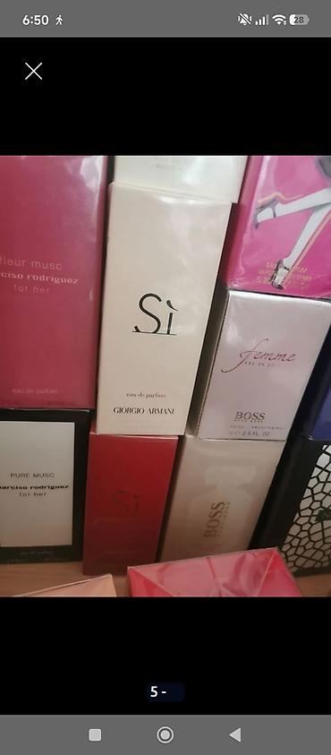 Parfemi: Original parfemi. 80ml.novi
fixna cena na lalafo.rs — 25 Parfemi: Original parfemi. 80ml.novi
fixna cena — 25