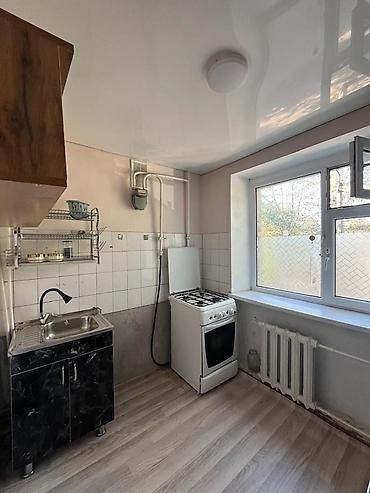 24: 1 комната, 33 м², ТЭЦ Индивидуалка, 2 этаж, Косметический ремонт — 2