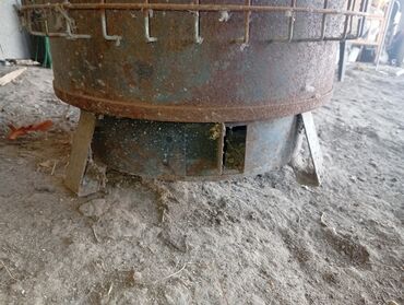 Печи длительного горения: Печь длительного горения Б/у, Материал: Металл, Площадь обогрева: 50 м², Страна производства: Китай — 11