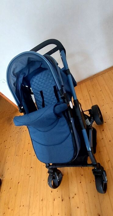 Araba-beşiklər: Çıxarıla bilən beşikli araba, İşlənmiş, Cins: Oğlan, Ünvandan götürmə — 9