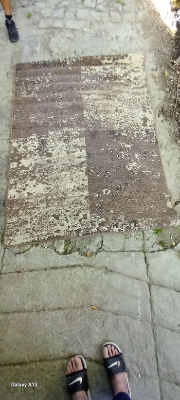 Tepisi i prostirke: Tepisi polovni od 1500din do 4000din i polovan namestaj Zemun za sve — 11