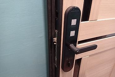 Установка умного смарт‑замка Профессиональный монтаж современного lalafo.kg да Установка умного смарт‑замка Профессиональный монтаж современного