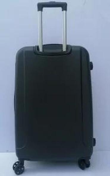 Putni koferi i torbe: Tvrdi kofer za putovanja sa 360° točkićima i mogućnošću proširenja — 15