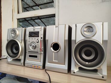 акустические системы bose с сабвуфером: Продаю недорого LG музыкальный центр есть AUX. есть и другие муз