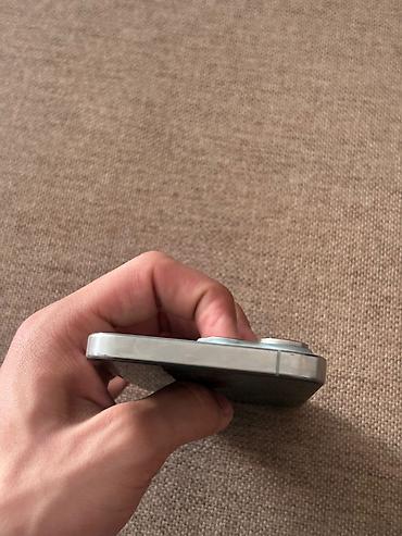 15 pro max titanium: IPhone 15 Pro Max, 512 GB, Natural Titanium — 3