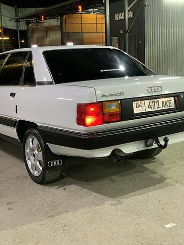 мотор скутер: Audi 100: 1989 г., 1.8 л, Механика, Бензин, Седан — 2
