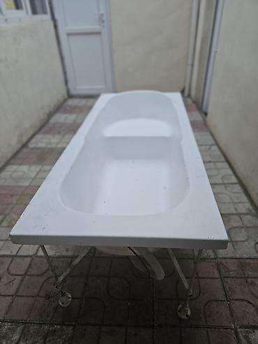 hovsan hamam: Akril vanna satılır. Ağ rəngli, düzbucaqlı formalı vannadır — 2