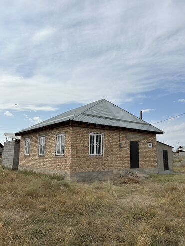 дом в городе талас: Үй, 120 кв. м, 5 бөлмө, Менчик ээси