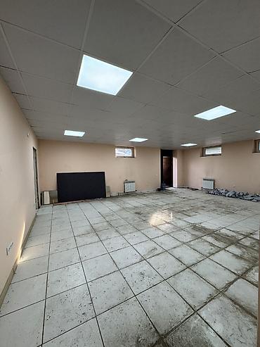 Продажа офисов: Продажа офисов 86 м², С ремонтом, Без мебели, Многоэтажное здание, Цокольный этаж этаж — 3