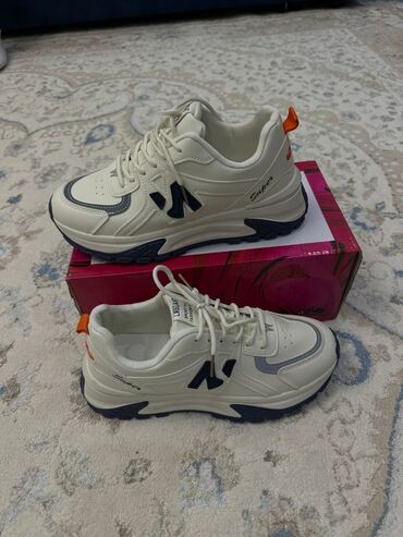 сникерс оптом цена бишкек: Кроссовкалар, 39, Nike, Жаңы, түсү - Ак