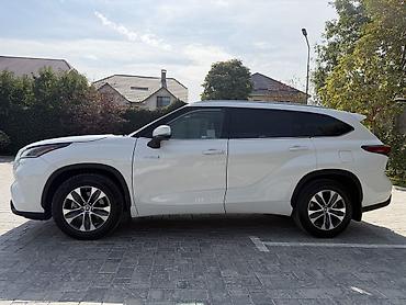 тайота айрус: Toyota Highlander: 2020 г., 2.5 л, Вариатор, Гибрид, Внедорожник — 8