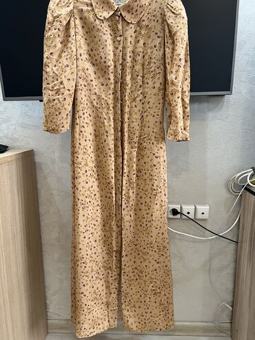 шикарное красивое платье: Вечернее платье
