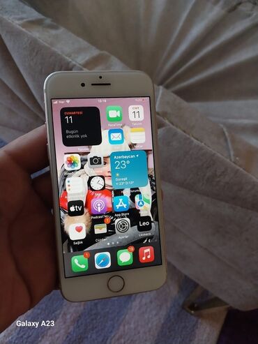 купить диски на пс 4: IPhone 8, Ağ, Barmaq izi